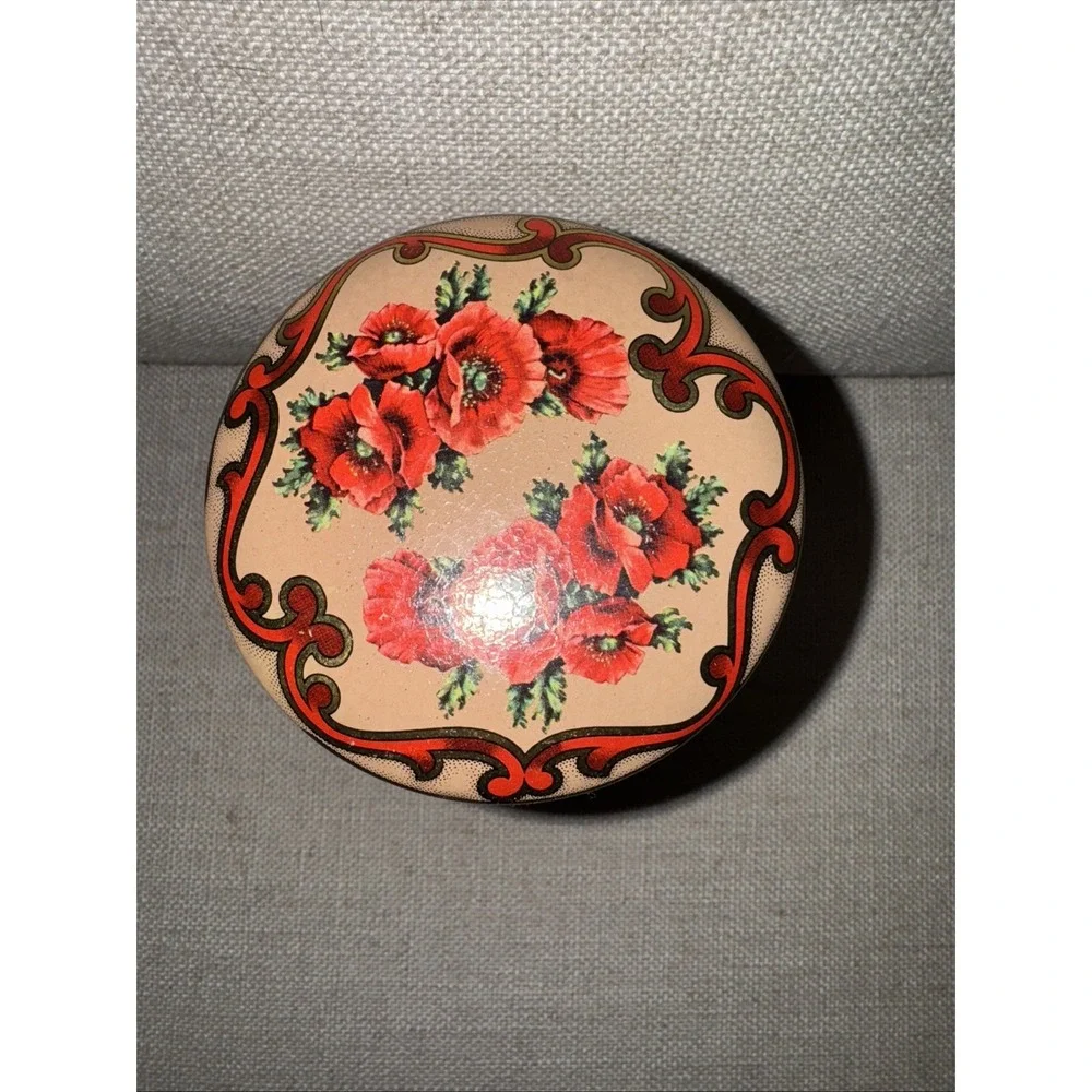 Vintage Damer Poppy Talcum‎ Powder Tim With Lid Made In England Gorgeous